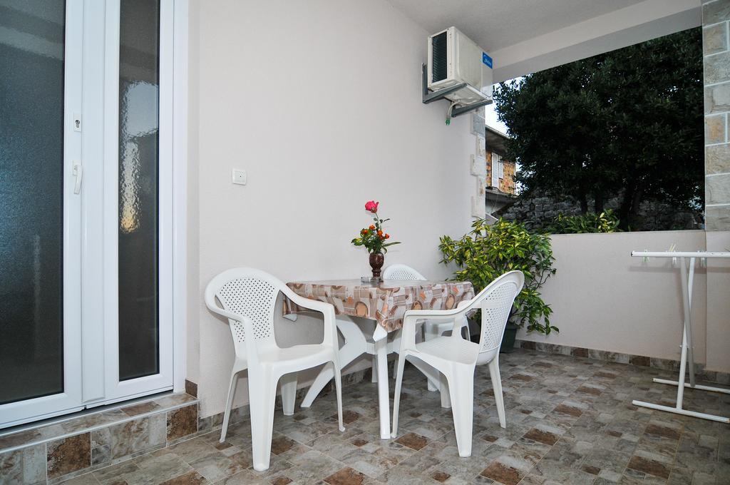 טיווט Apartments Samardzic מראה חיצוני תמונה