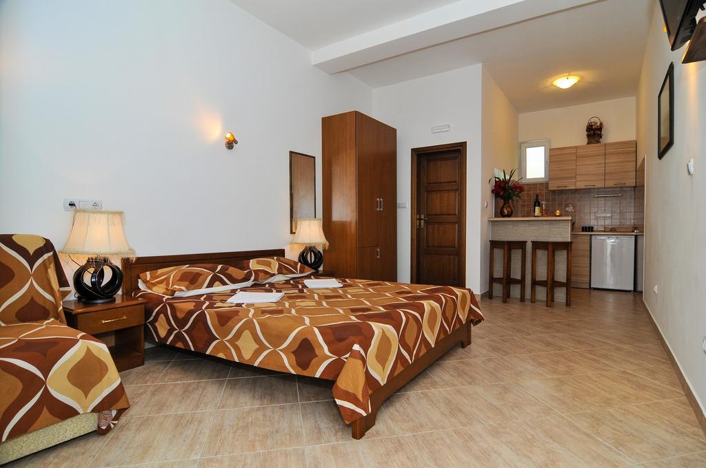 טיווט Apartments Samardzic מראה חיצוני תמונה