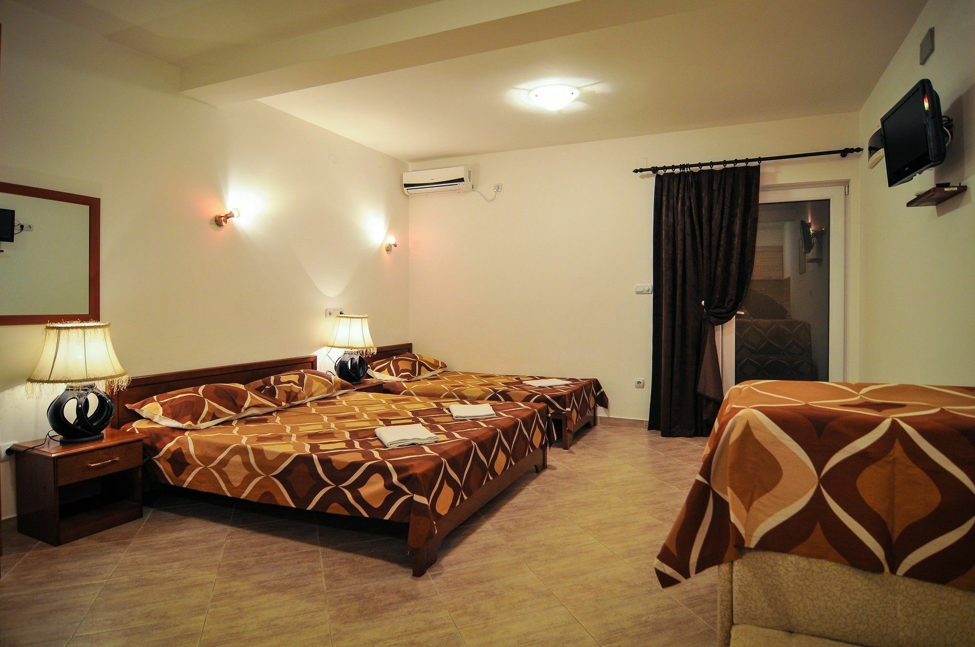 טיווט Apartments Samardzic מראה חיצוני תמונה